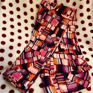 LuLaRoe Colorful Geometric Patterned Leggings